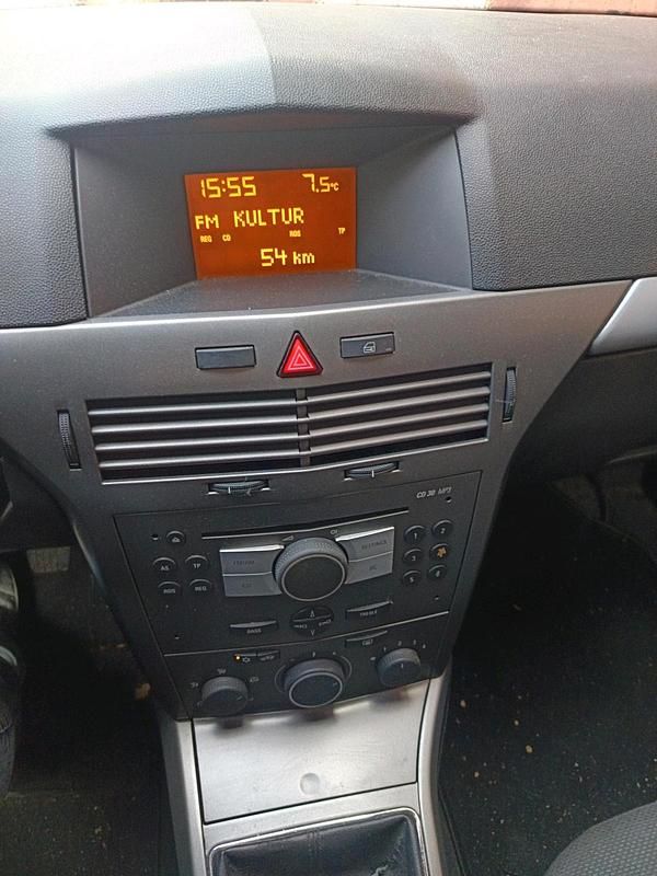 Gebraucht Opel Astra GTC 105 PS (77 kW) 2005 Schwarz Coupé