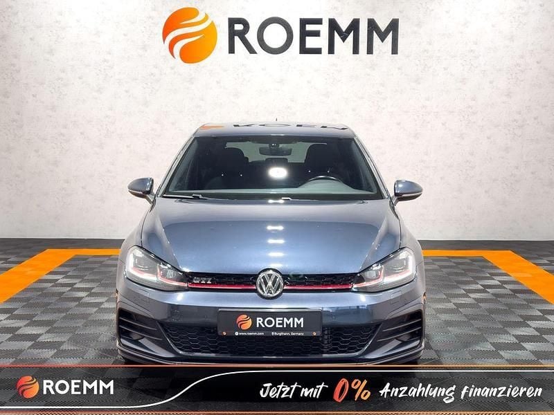 Blau Gebraucht 2017 VW Golf VII GTI Limousine | 18.449 € (Superpreis) - Bild 1/4