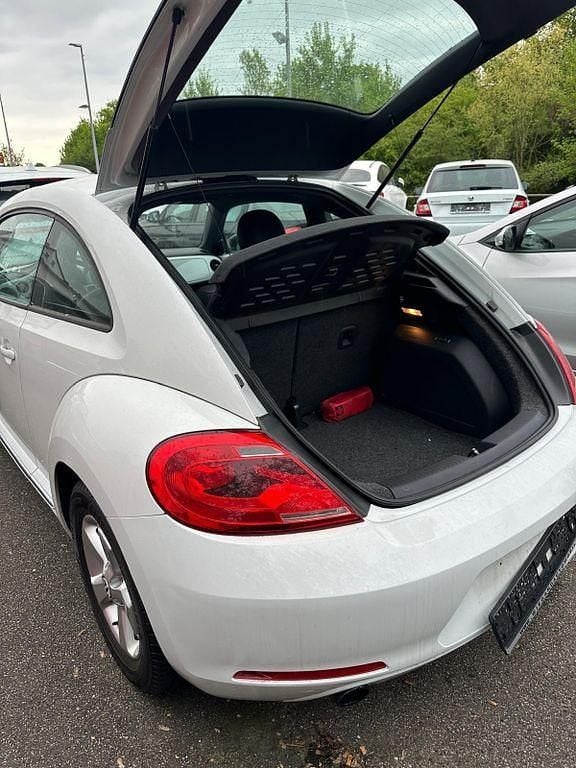 Gebraucht VW Beetle Sport 200 PS (147 kW) 2012 Weiß Kleinwagen