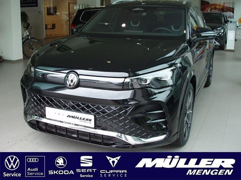 Schwarz Neu 2025 VW Tiguan R-line SUV | 61.790 € - Bild 1/4