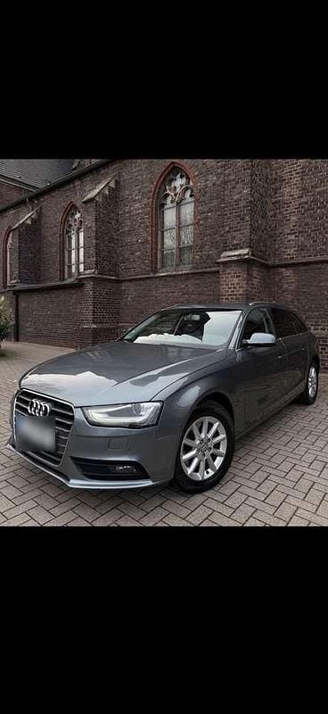 Second-hand Audi A4 Attraction 204 CP (150 kW) 2013 Break