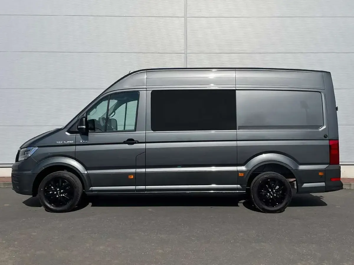 Neu MAN TGE 205 PS (150 kW) 2026 Grau Van