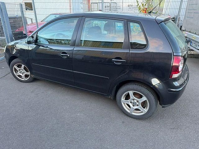 Gebraucht 2006 VW Polo Trendline Limousine | 595 € (Superpreis) - Bild 1/4