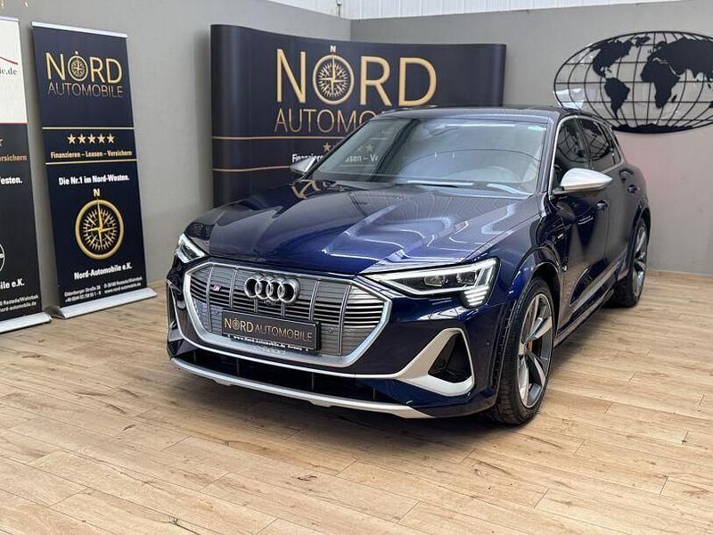 Gebraucht Audi e-tron Ambiente 369 kW (503 PS) 2022 Navarrablau metallic (metallic) SUV