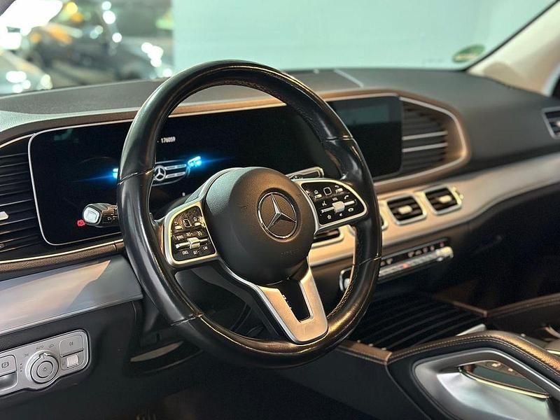 Gebraucht Mercedes GLE300 245 PS (180 kW) 2021 Schwarz SUV