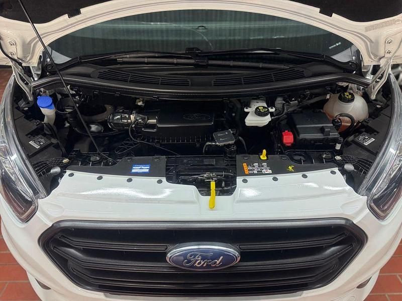 Gebraucht Ford Transit Custom Trend 131 PS (96 kW) 2022 Weiß Van / Kleinbus