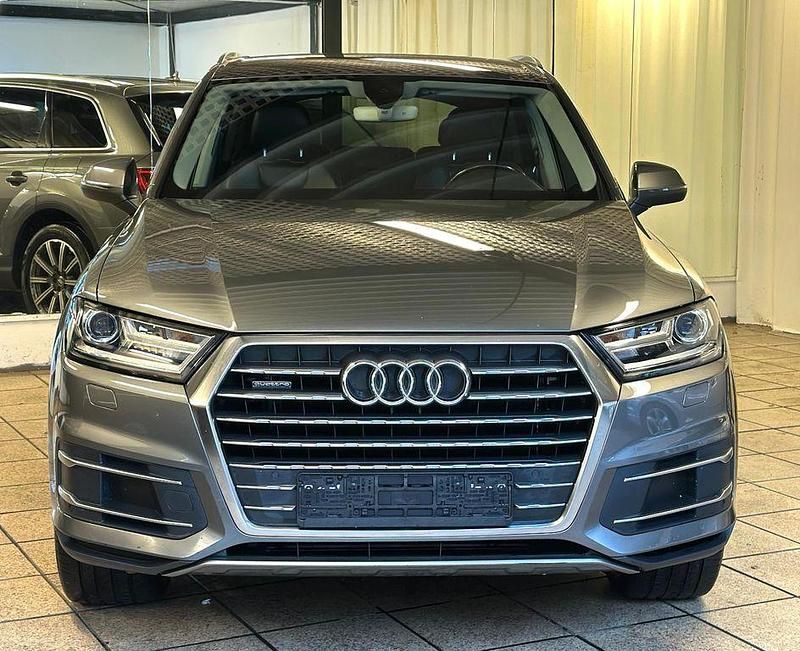 Gebraucht Audi Q7 Sport 272 PS (200 kW) 2015 Grau SUV