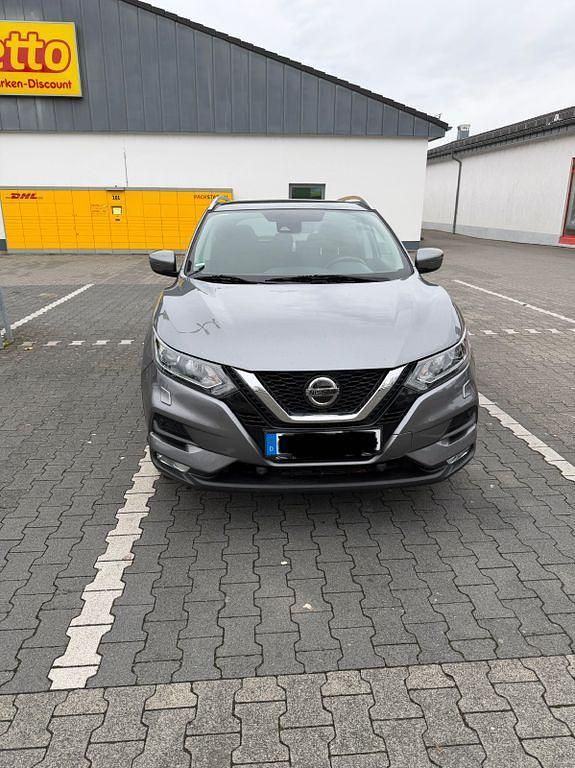 Grau Gebraucht 2019 Nissan Qashqai Acenta SUV | 10.500 € (Guter Preis) - Bild 1/4