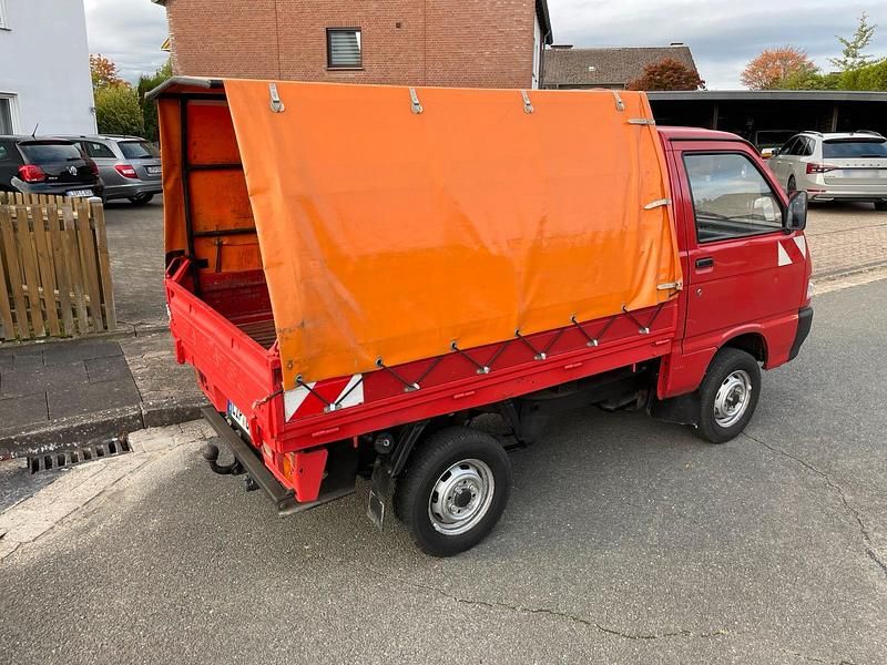 Gebraucht Daihatsu Hijet 68 PS (50 kW) 2000 Rot Van / Kleinbus