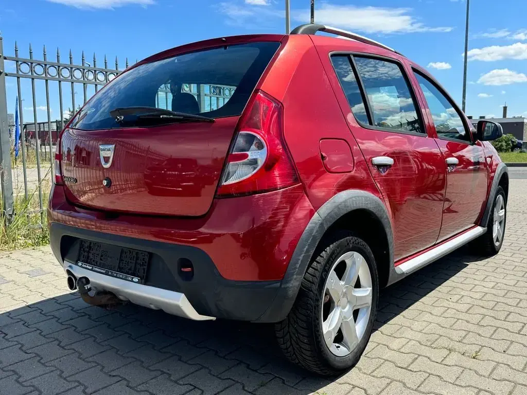 Gebraucht Dacia Sandero Stepway 84 PS (61 kW) 2012 Limousine