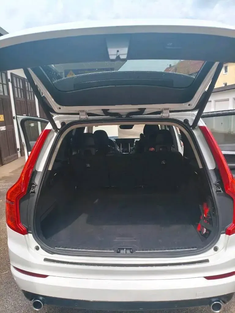 Gebraucht Volvo XC90 235 PS (172 kW) 2018 Weiß SUV