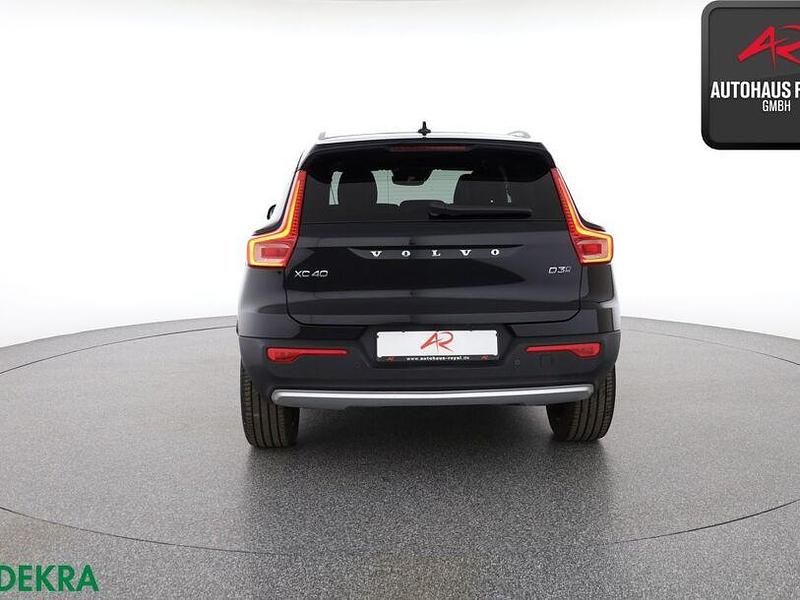 Gebraucht Volvo XC40 150 PS (110 kW) 2018 Black solid "stone" / solid SUV