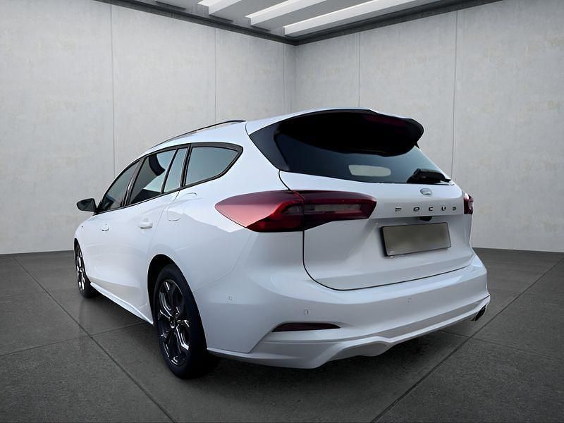 Gebraucht Ford Focus 125 PS (91 kW) 2025 Weiß Kombi