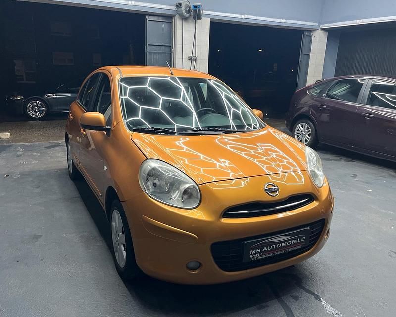 Gebraucht Nissan Micra Acenta 80 PS (58 kW) 2011 Gold Limousine