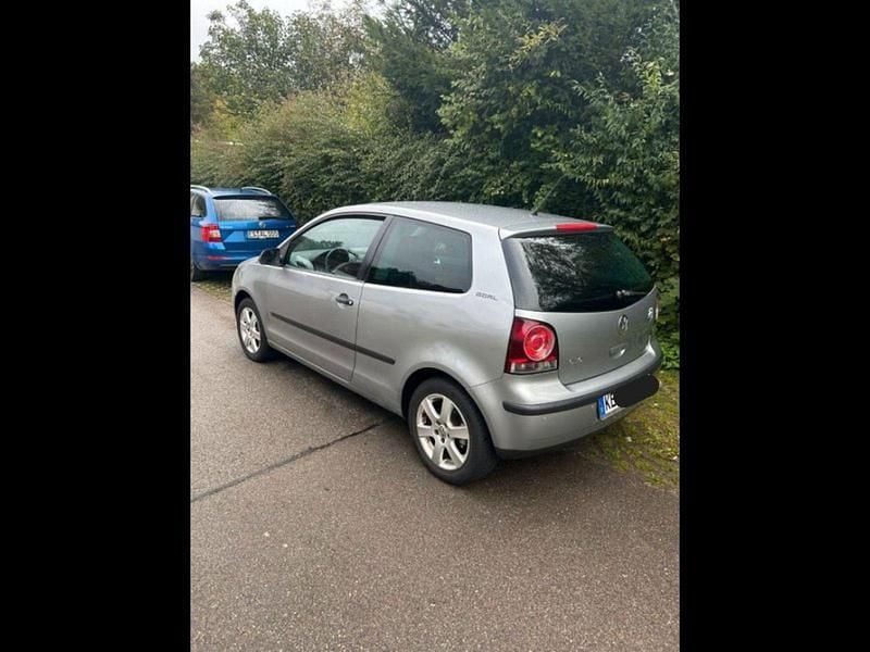Gebraucht VW Polo 105 PS (77 kW) 2006 Grau Kleinwagen