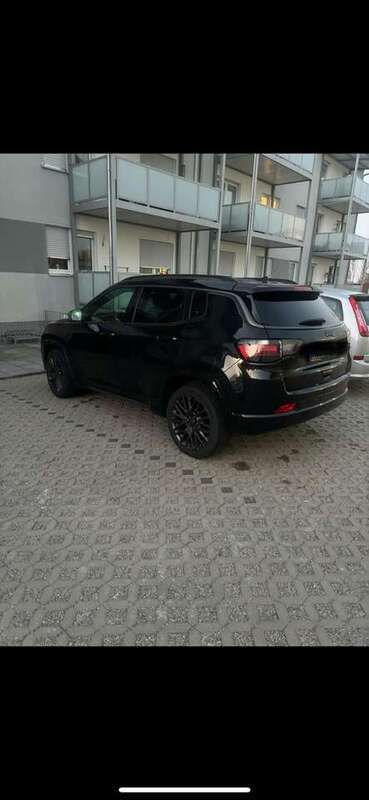 Schwarz Gebraucht 2021 Jeep Compass SUV | 20.500 € (Fairer Preis) - Bild 1/4