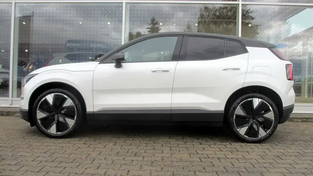 Neu Volvo EX30 Ultra 200 kW (272 PS) 2025 Weiß SUV
