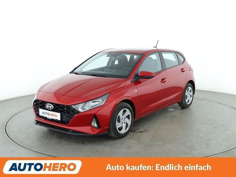 Gebraucht Hyundai i20 Select 101 PS (74 kW) 2022 Rot Kleinwagen
