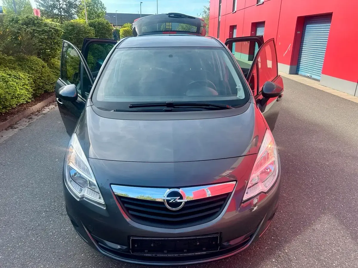 Gebraucht Opel Meriva 101 PS (74 kW) 2010 Grau Van / Kleinbus