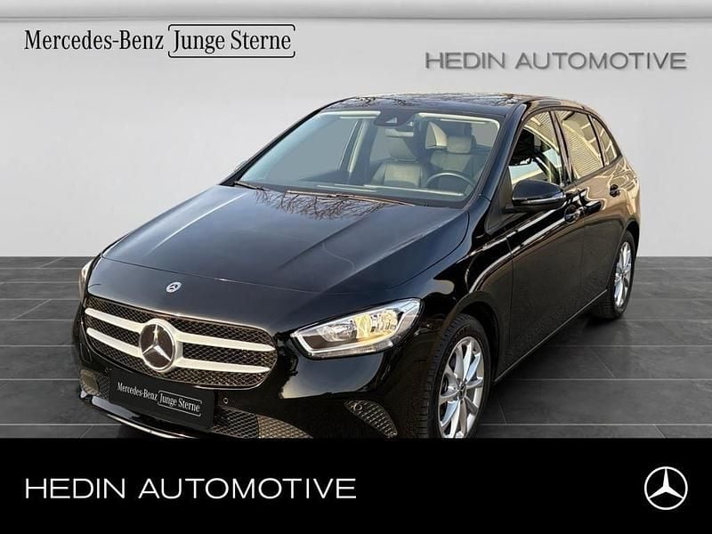 Gebraucht Mercedes E250 160 PS (117 kW) 2021 Schwarz Limousine