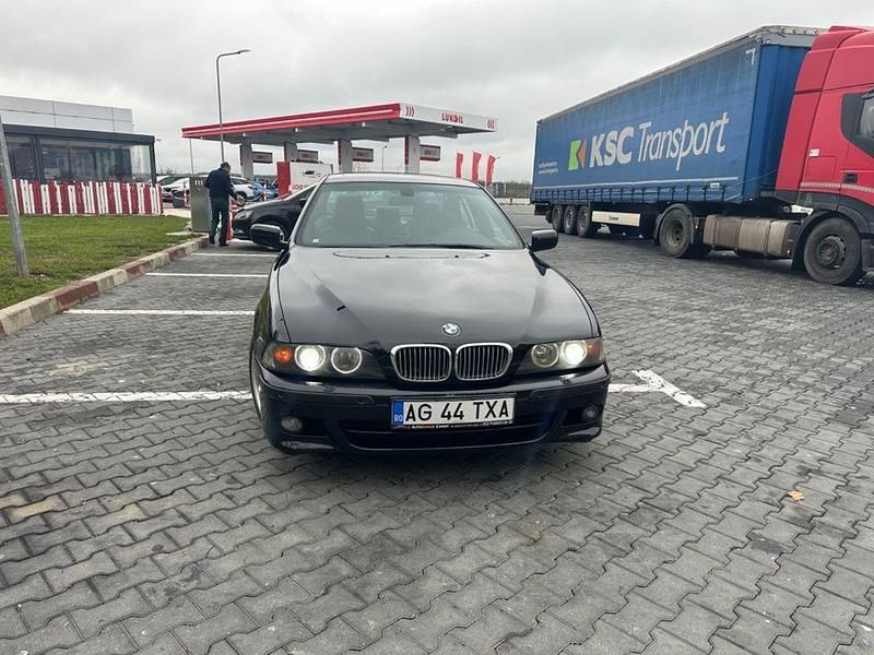 Schwarz Gebraucht 2002 BMW 530 M Sport Limousine | 10.000 € (Etwas zu teuer) - Bild 1/4