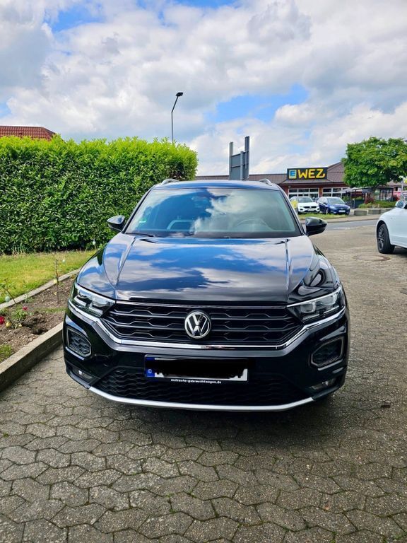 Schwarz Gebraucht 2019 VW T-Roc Style SUV | 23.499 € (Etwas zu teuer) - Bild 1/4