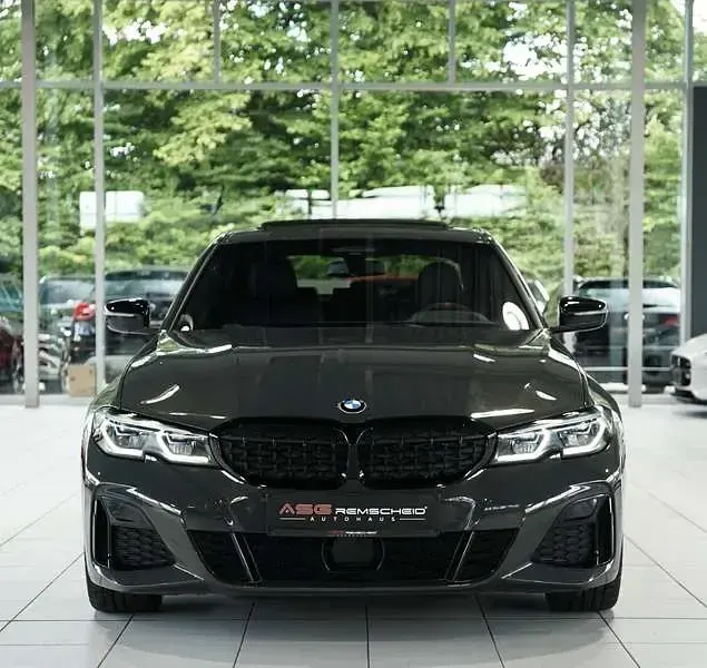 Gebraucht BMW 340 340 PS (250 kW) 2022 Grau Limousine