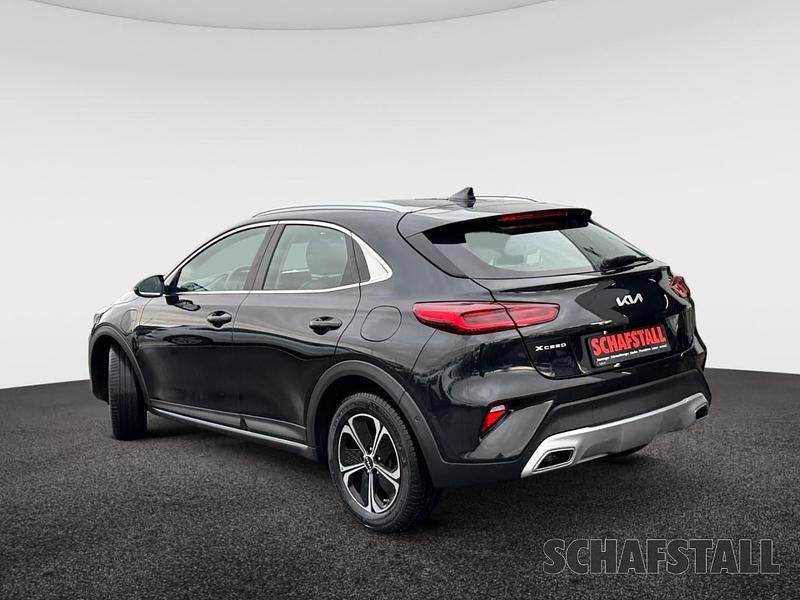 Gebraucht Kia XCeed Spirit 141 PS (103 kW) 2022 Schwarz SUV