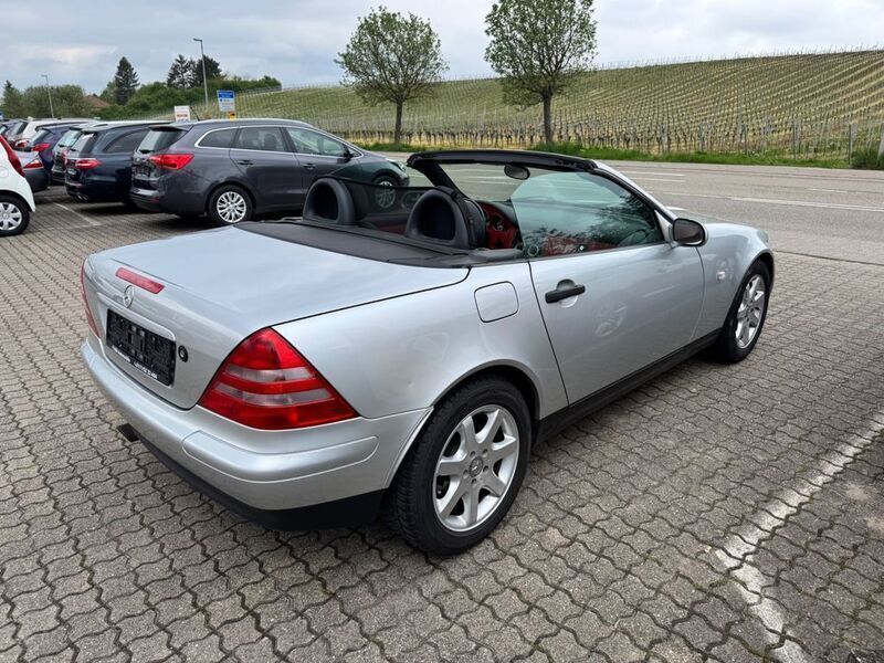 Gebraucht Mercedes SLK200 136 PS (100 kW) 1998 Silber Cabrio