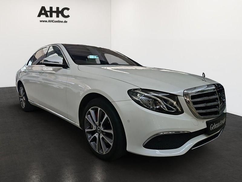 Gebraucht Mercedes E400 Luxury 340 PS (250 kW) 2019 Manufaktur diamantweiß bright Limousine