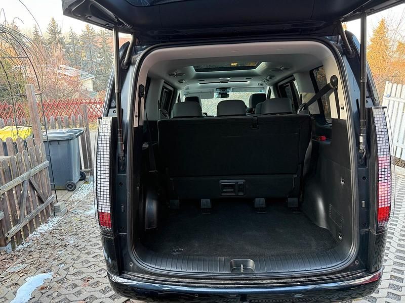 Gebraucht Hyundai Staria Prime 177 PS (130 kW) 2023 Blau Van / Kleinbus