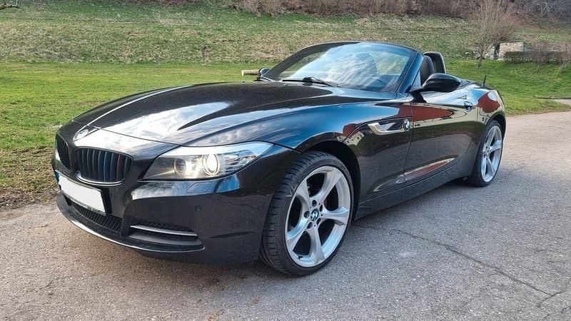 Gebraucht BMW Z4 M Performance 204 PS (150 kW) 2010 Schwarz Cabrio