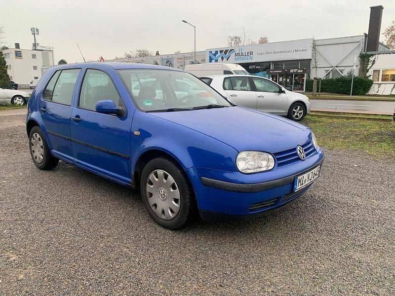 Gebraucht VW Golf III Comfortline 101 PS (74 kW) 1998 Blau Limousine