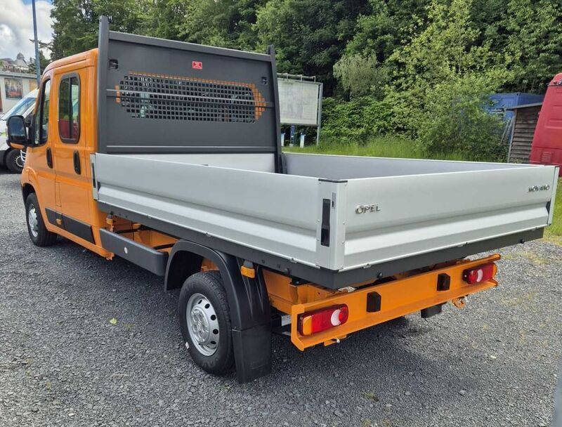 Gebraucht Opel Movano 140 PS (102 kW) 2024 Andere farbe Van