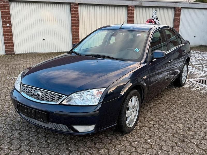 Gebraucht Ford Mondeo Ghia 145 PS (106 kW) 2006 Blau Limousine