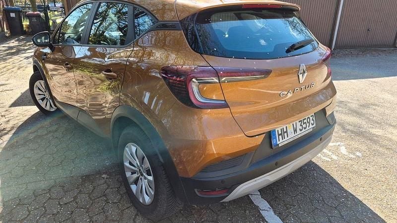 Gebraucht Renault Captur Intens 91 PS (66 kW) 2022 Orange SUV