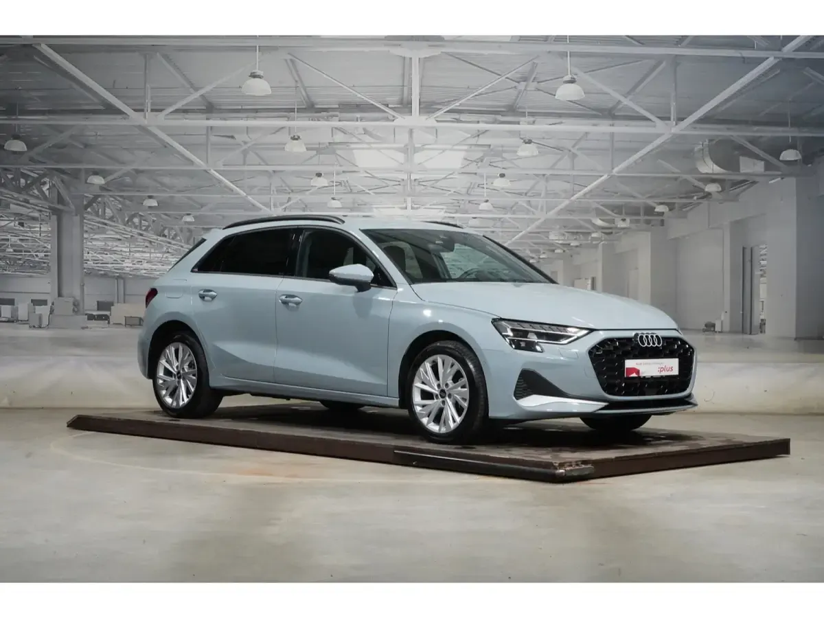 Usata Audi A3 Sportback e-tron Advanced Plus 204 CV (150 kW) 2025 Grigio Utilitaria