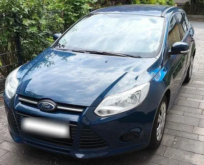 Occasion Ford Focus Ambiente 101 ch (74 kW) 2014 Bleue Break