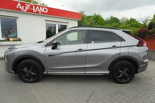 Gebraucht Mitsubishi Eclipse Cross Basis 188 PS (138 kW) 2022 Grau SUV