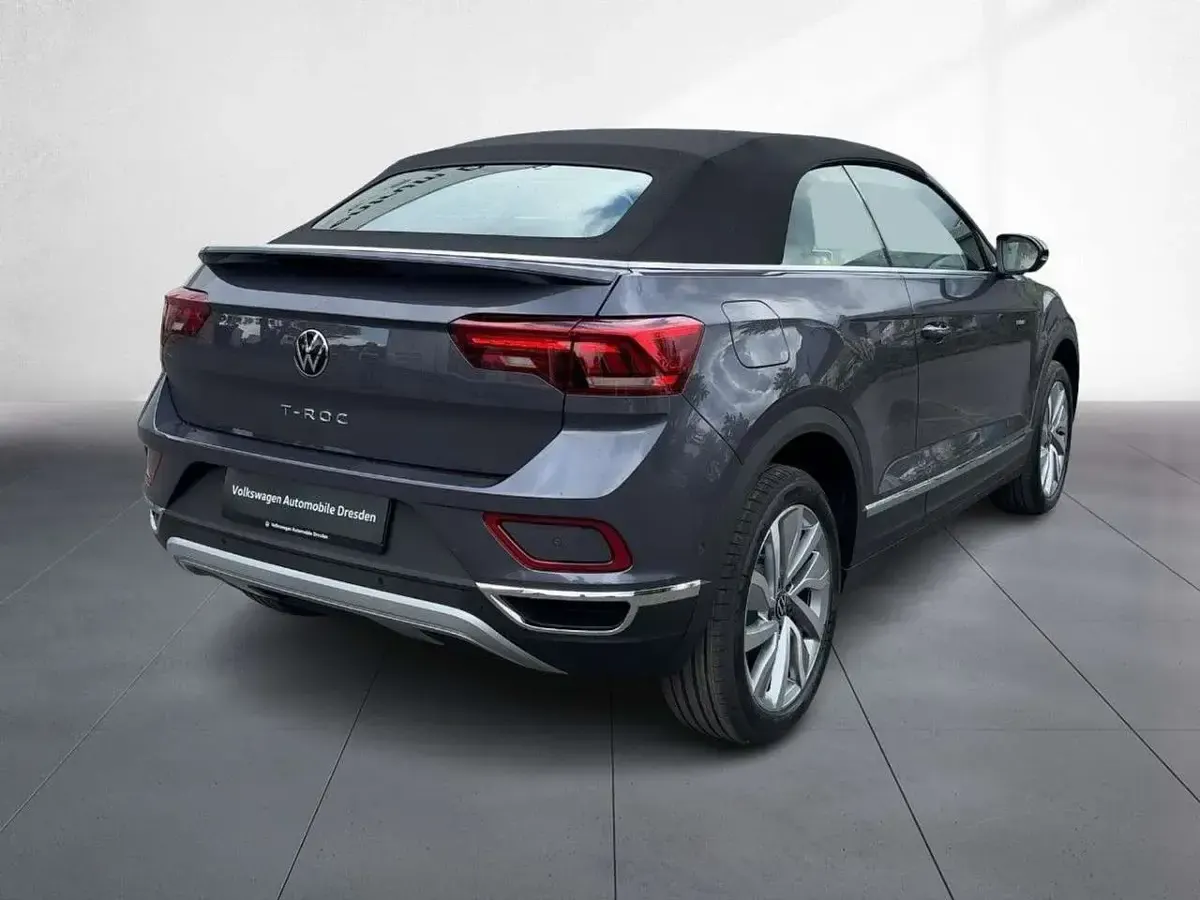 Neu VW T-Roc Cabriolet Style 150 PS (110 kW) 2026 Rauchgrau metallic schwarz Cabrio
