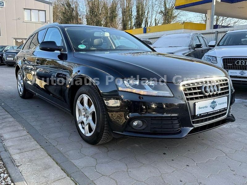 Gebraucht Audi A4 Attraction 120 PS (88 kW) 2011 Schwarz Kombi
