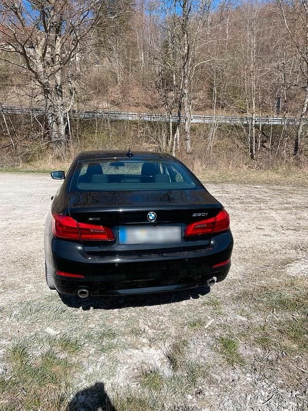 Gebraucht BMW 530 252 PS (185 kW) 2018 Schwarz Limousine