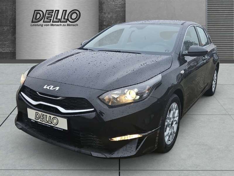 Zilinaschwarz metallic Neu 2024 Kia Ceed Comfort Kleinwagen | 22.900 € (Fairer Preis) - Bild 1/4