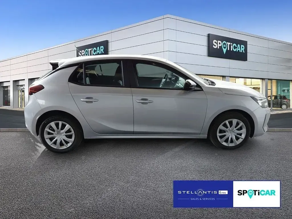 Gebraucht Opel Corsa Basis 101 PS (74 kW) 2024 Silber Kleinwagen