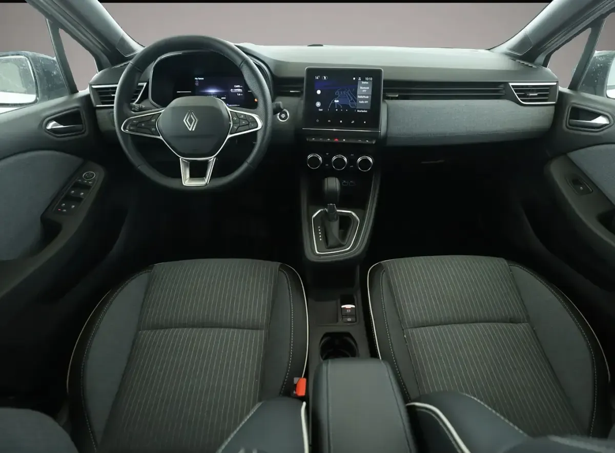 Gebraucht Renault Clio Techno 143 PS (105 kW) 2025 Weiß Kleinwagen