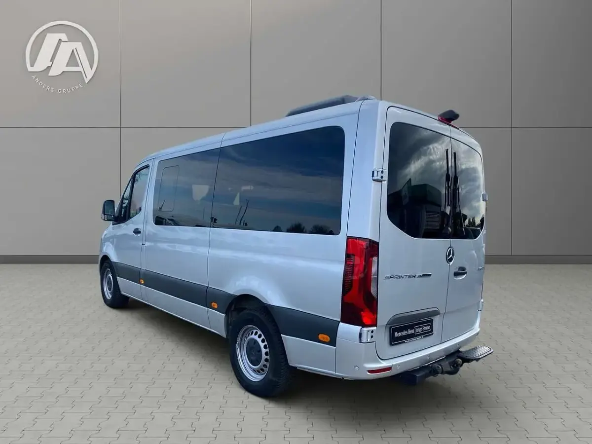 Gebraucht Mercedes Sprinter 190 PS (139 kW) 2021 Iridiumsilber Van