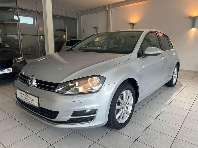 Silber Gebraucht 2016 VW Golf VII LOUNGE Limousine | 10.400 € (Fairer Preis) - Bild 1/4