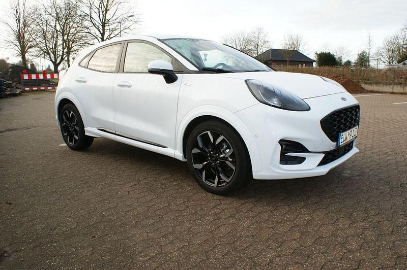 Gebraucht Ford Puma ST-Line X 125 PS (91 kW) 2023 Weiß SUV