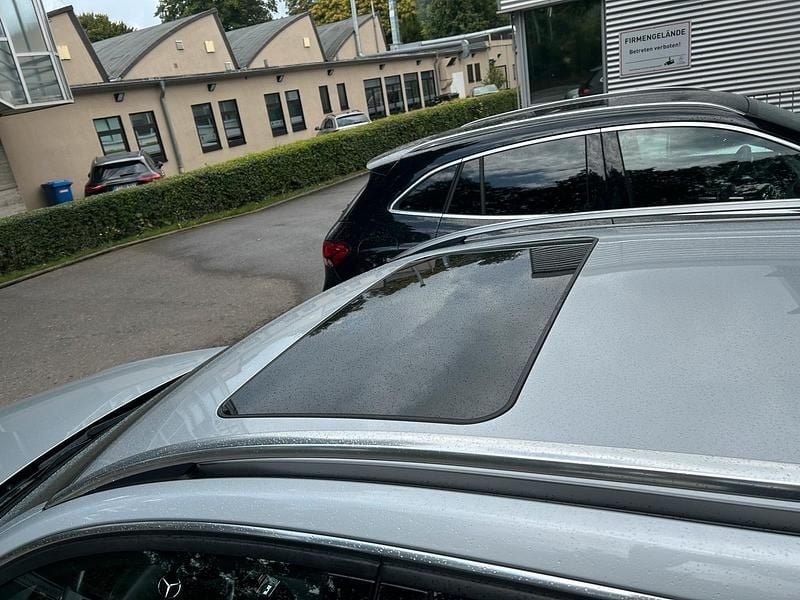 Silber Gebraucht 2011 Mercedes E220 Kombi | 10.650 € (Etwas zu teuer) - Bild 1/4