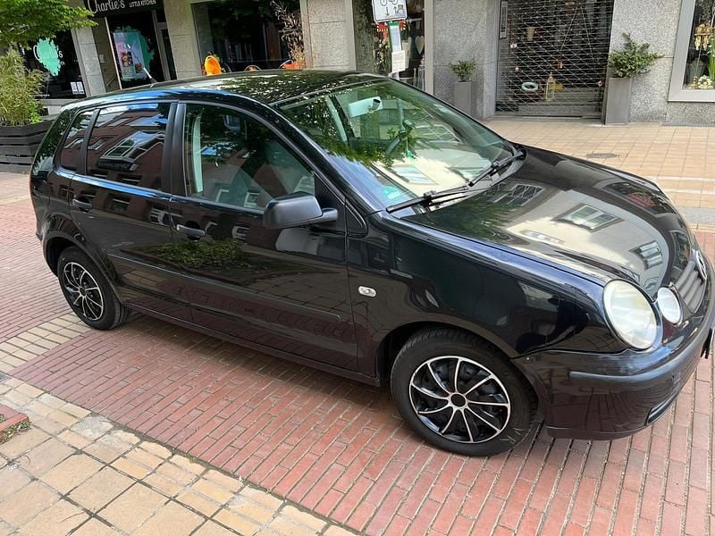 Usata VW Polo 64 CV (47 kW) 2003 Nero Berlina